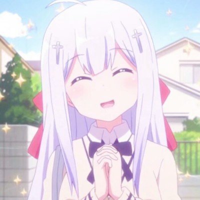 俄主播穿中国红播报中俄元首会晤